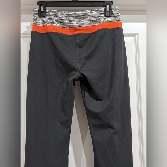 Bali workout yoga pants with flared legs, size medium - Picture 3 of 5